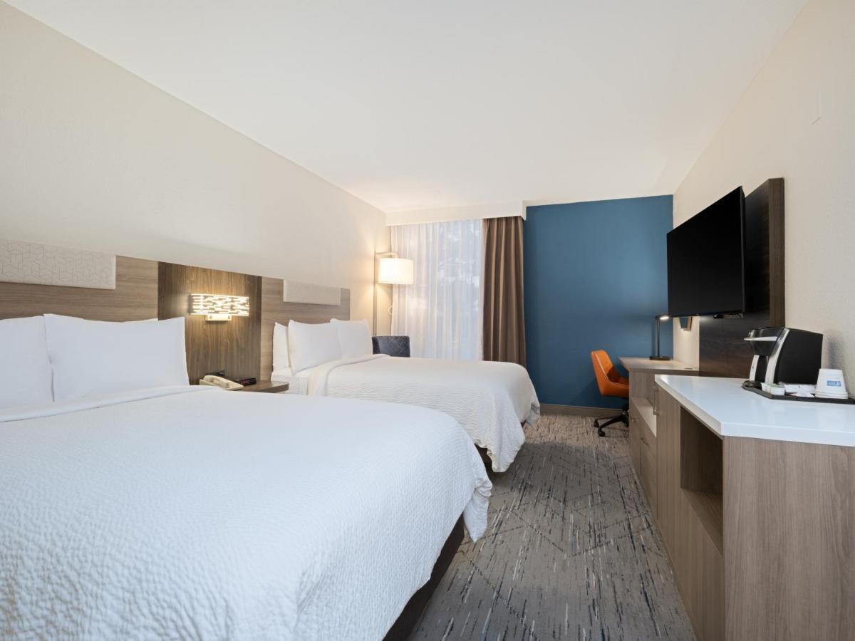Holiday Inn Express Hotel & Suites Ft. Lauderdale-Plantation By Ihg Dış mekan fotoğraf