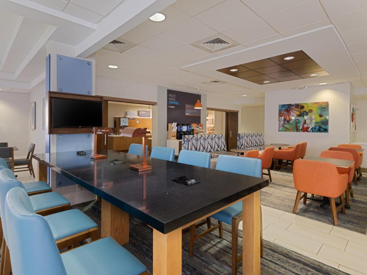 Holiday Inn Express Hotel & Suites Ft. Lauderdale-Plantation By Ihg Dış mekan fotoğraf