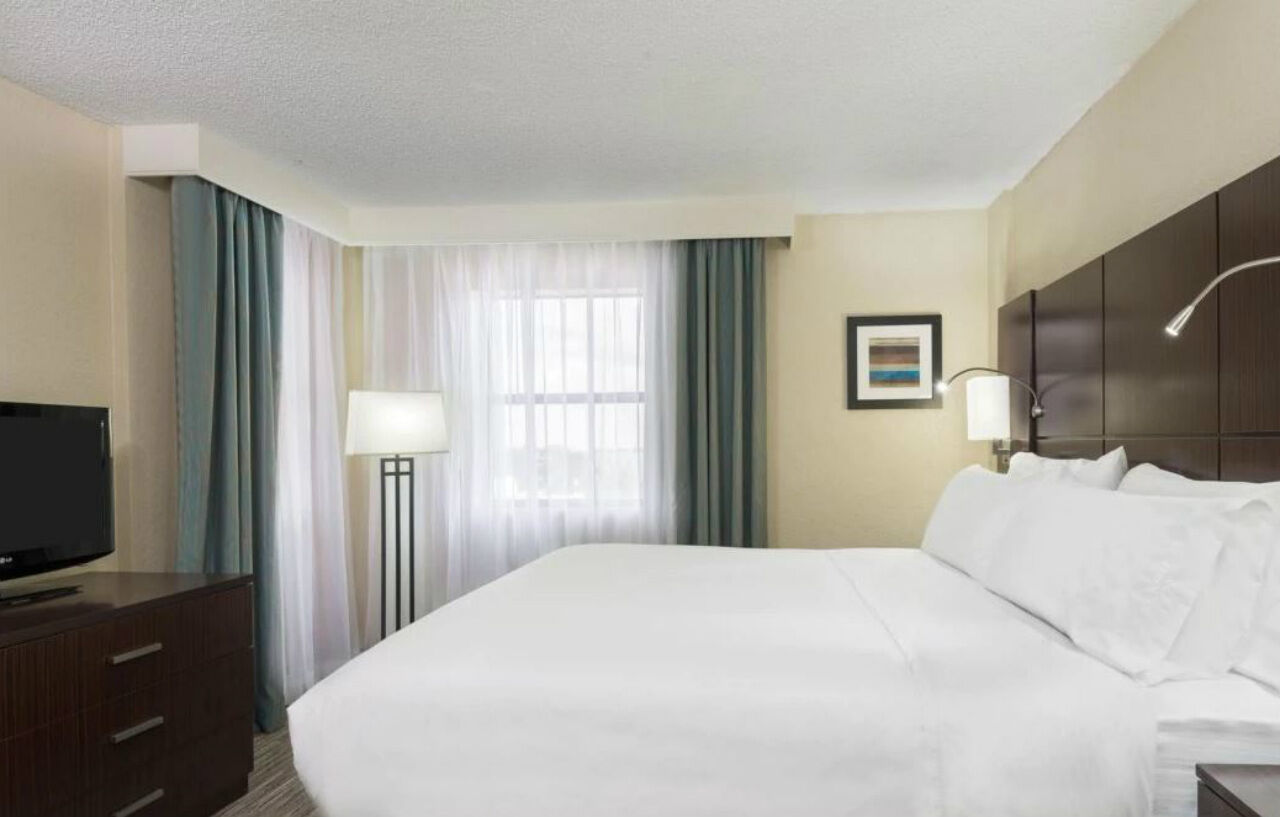 Holiday Inn Express Hotel & Suites Ft. Lauderdale-Plantation By Ihg Dış mekan fotoğraf